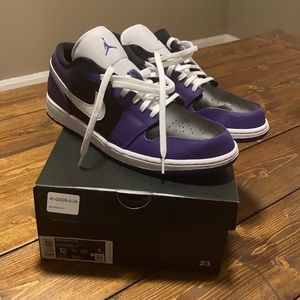 Air Jordan Retro 1 Low Purple/Black/White Size 12
